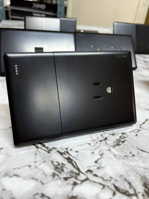 TOMA USB + C LINEA URBANO NEGRO